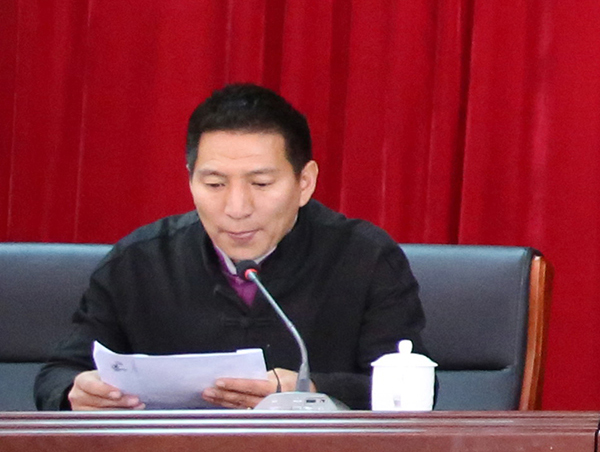 西藏自治区书协副秘书长江村主持开幕式